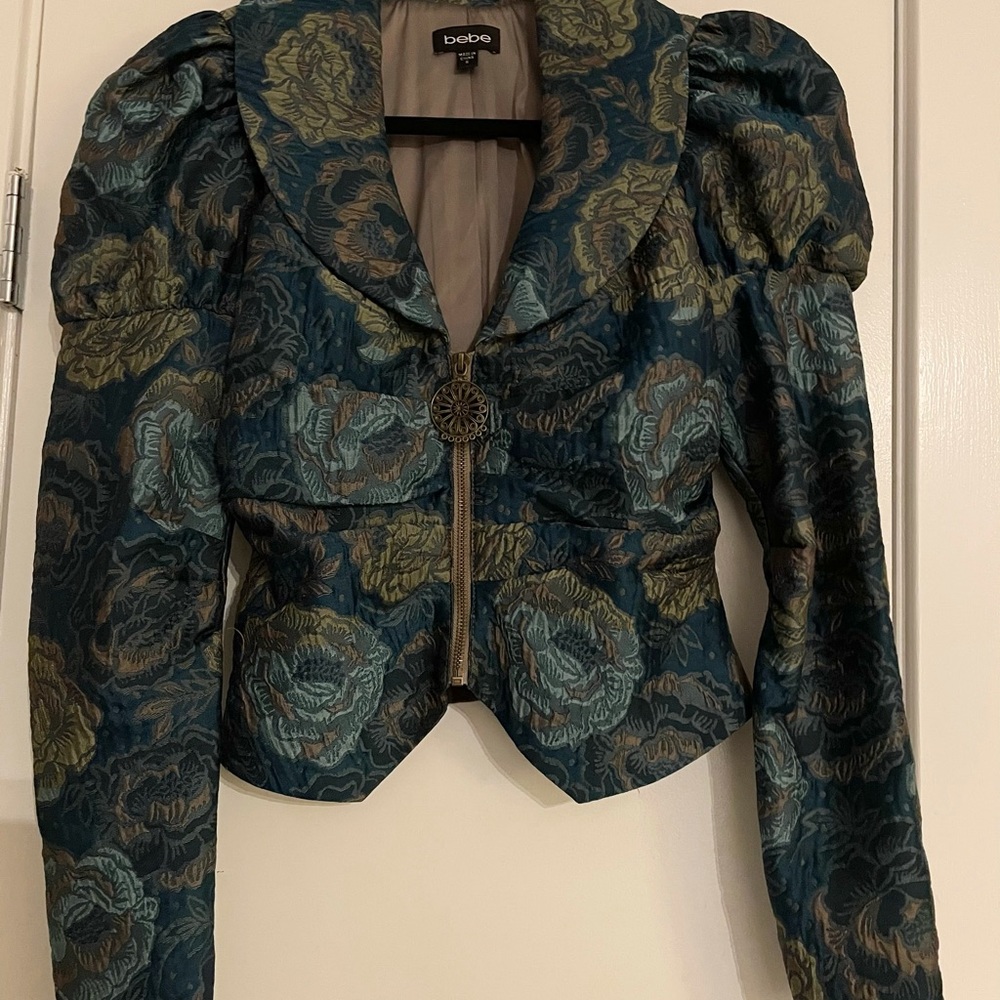 BeBe Ornate Puff Sleeve Jacket